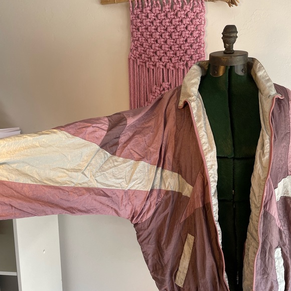 80’s pastel wind breaker - Picture 9 of 10